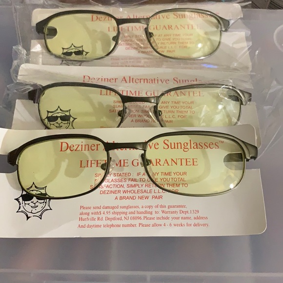 Deziner dead stock vintage 90s sunglasses - Picture 1 of 2